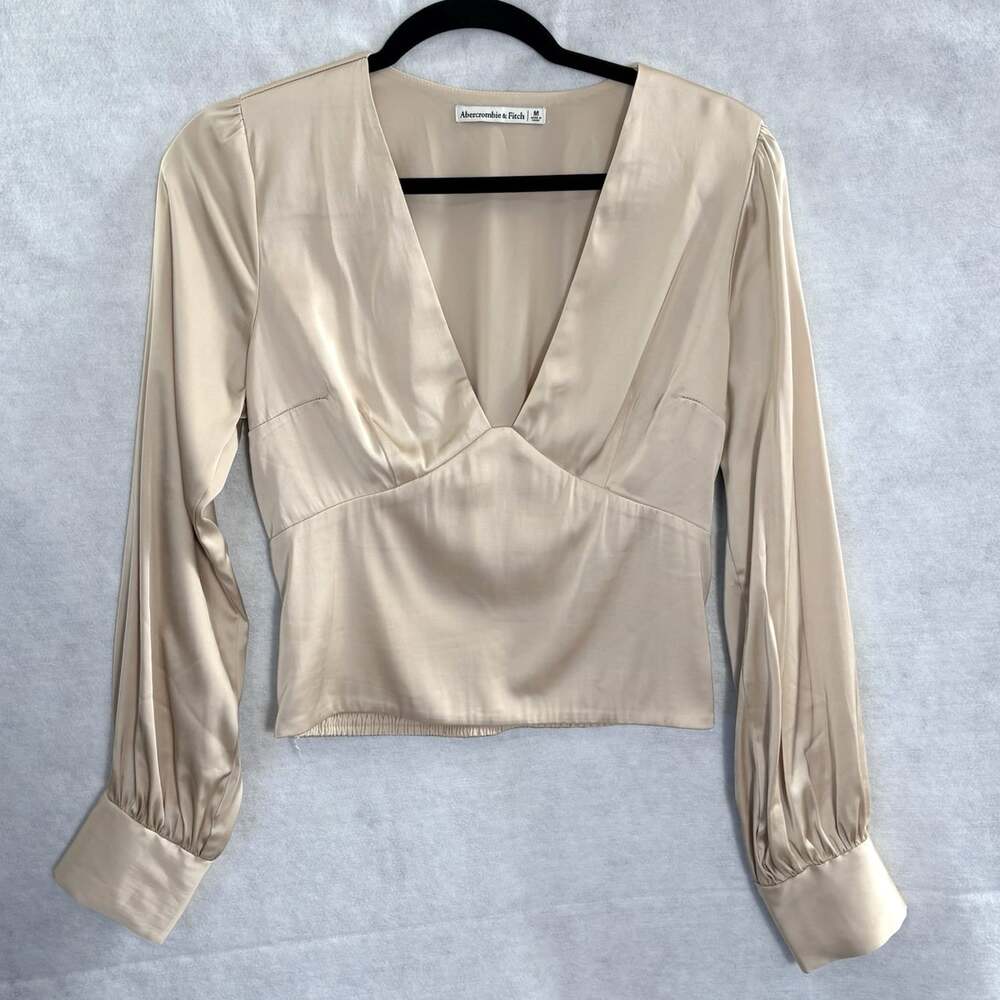 ABERCROMBIE FITCH Women Satin Crop Long Sleeve Pullover VNeck Top Sz M Tan 45-12